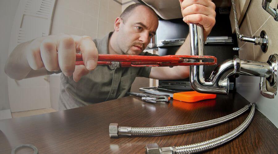 Expert burst pipe repair services in Gravelly, AR